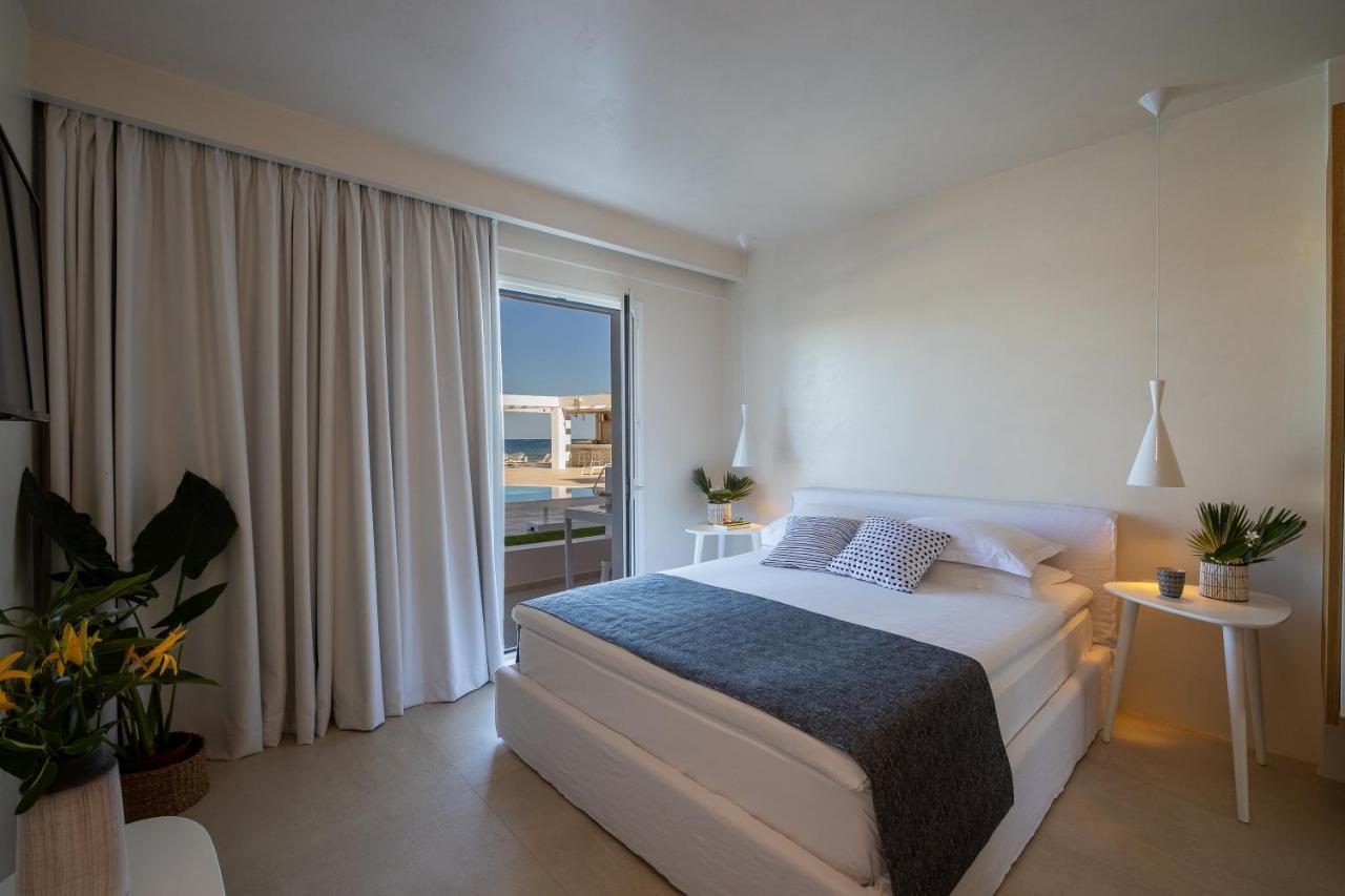 Akrogiali Beach Hotel Apartments มาเลีย ภายนอก รูปภาพ