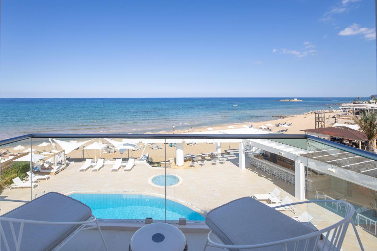 Akrogiali Beach Hotel Apartments มาเลีย ภายนอก รูปภาพ