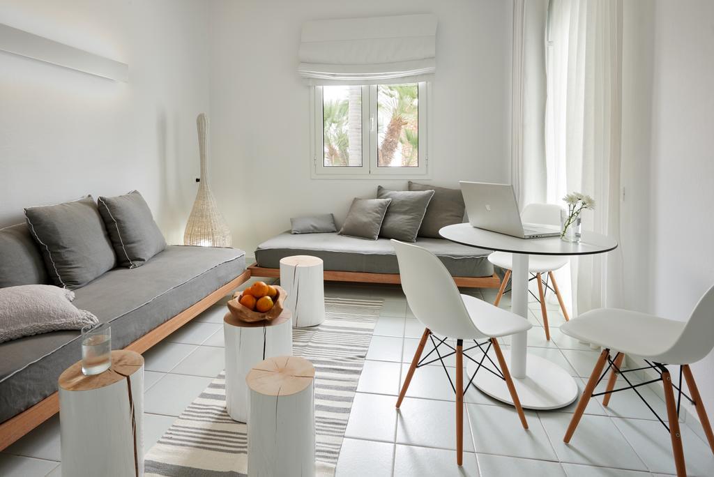 Akrogiali Beach Hotel Apartments มาเลีย ภายนอก รูปภาพ
